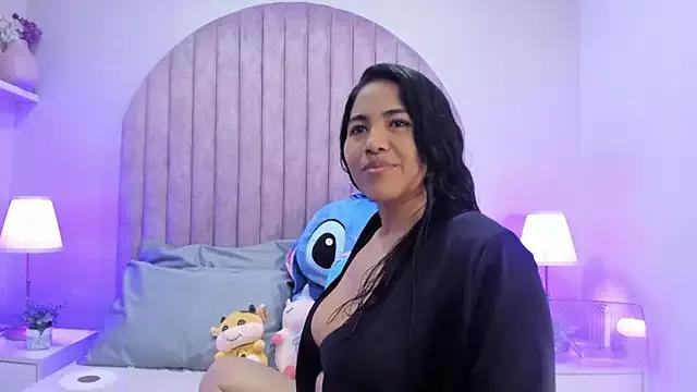 ChloeScotte from StripChat is Freechat