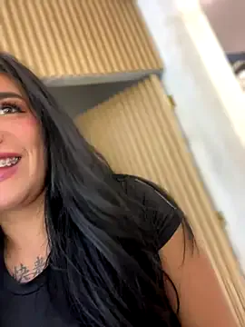 Offline clarachanelricek on StripChat