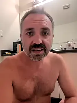 Offline cloudymatt on StripChat