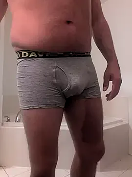 Offline cloudymatt on StripChat