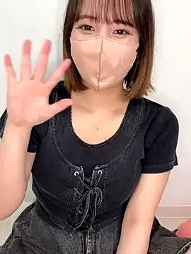 CocoaMilk18 model from StripChat