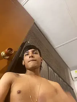 Offline cody_fox10 on StripChat