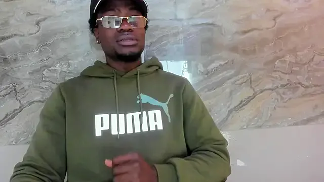 Offline COMPTON_01 on StripChat