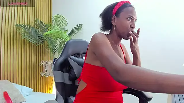 Offline coral15_ on StripChat