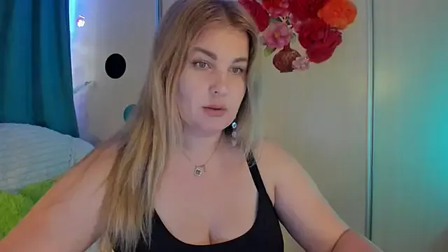 Offline CoraSwon on StripChat