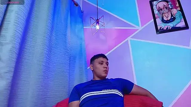 Freechat couple_lovelyds on StripChat