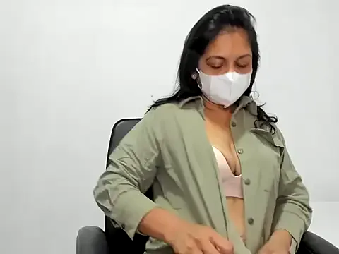 Offline Crazy_Cat1995 on StripChat