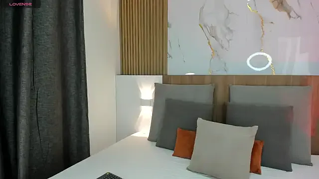 Freechat cristal_priincess on StripChat