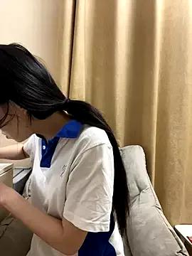 CU_12 from StripChat is Freechat