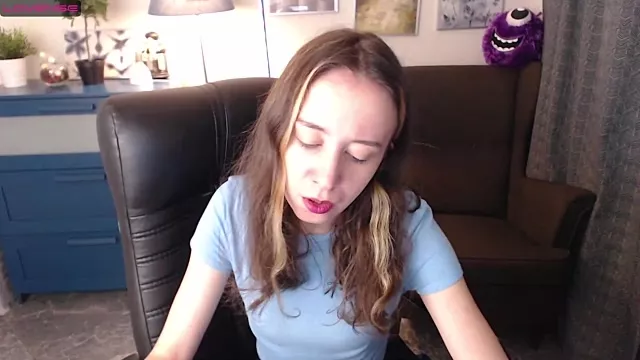 Freechat CurlySteph on StripChat