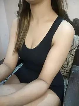 Curvey_Girl from StripChat is Freechat
