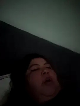 Offline curvy_diva_ on StripChat