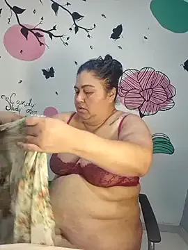 Offline curvy_diva_ on StripChat