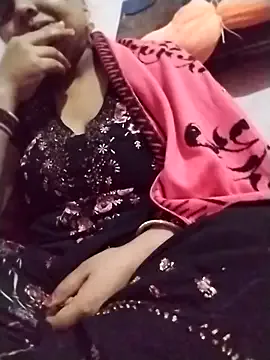 Offline Cute_Amiya on StripChat