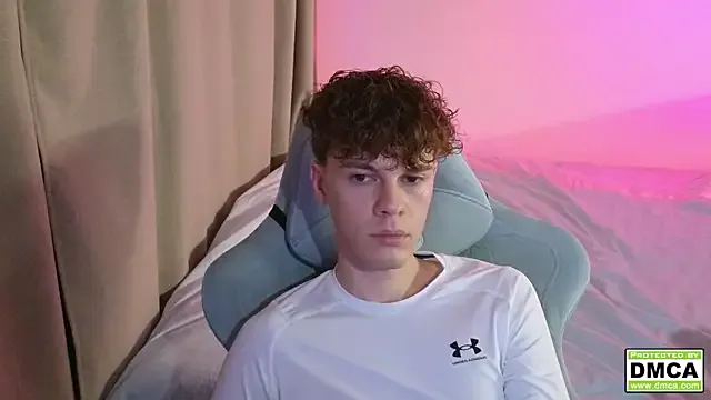 Offline cute_thomas on StripChat