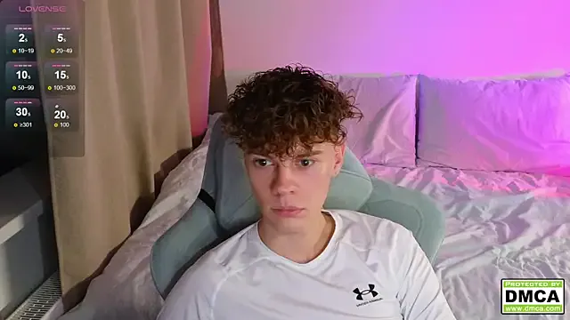 Offline cute_thomas on StripChat