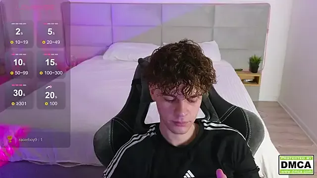 Offline cute_thomas on StripChat