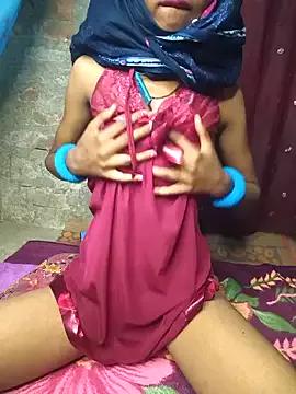 Cutesoma01 from StripChat is Freechat