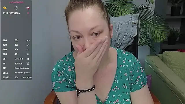 Offline CutieGinger on StripChat