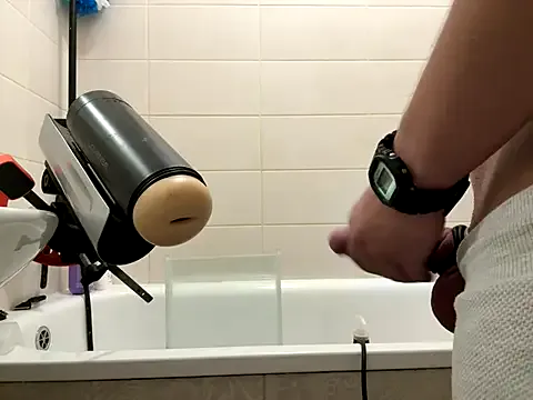 Offline czruz on StripChat