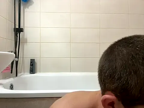 Offline czruz on StripChat