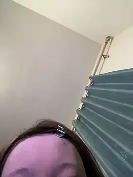 Offline D-033 on StripChat