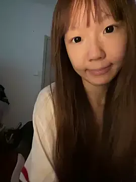 Offline D-033 on StripChat