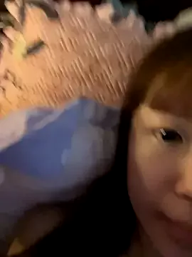 Offline D-033 on StripChat