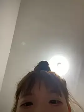 Offline D-033 on StripChat