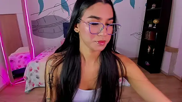 Offline Dana_Paula on StripChat