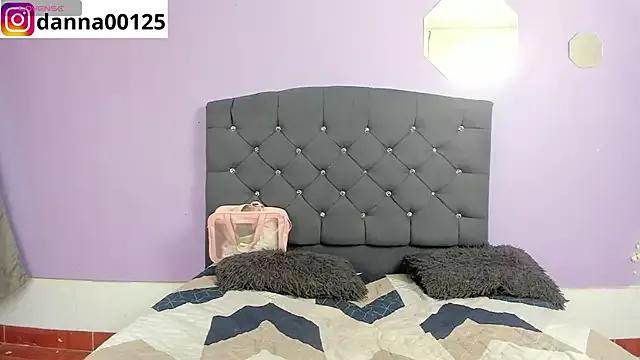 danaa_00 from StripChat