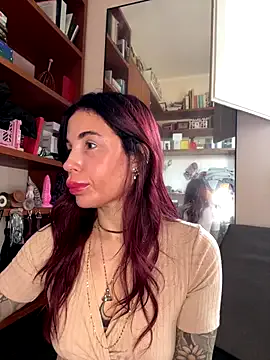 Freechat Dancing_wmyselF_ on StripChat