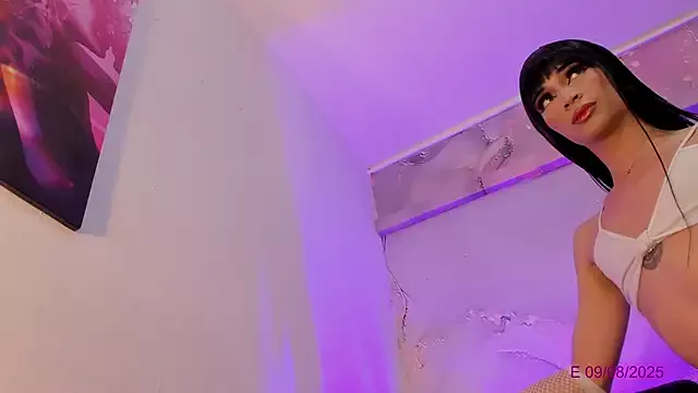 Offline Dani_Sweet_Ts on StripChat