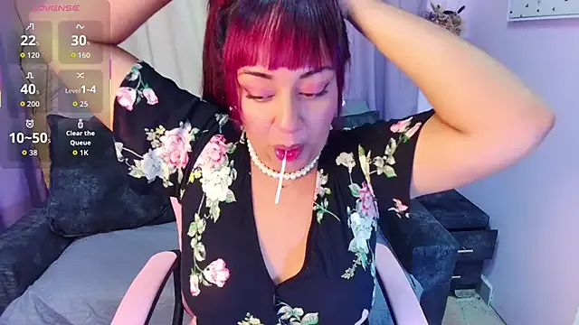 Offline DaniniAnderson on StripChat