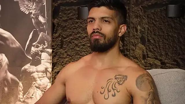 DannSaenz from StripChat