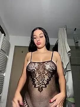 dasilva_elsa21 from StripChat is Freechat