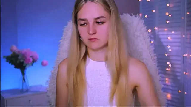 Offline DeboraLarson on StripChat