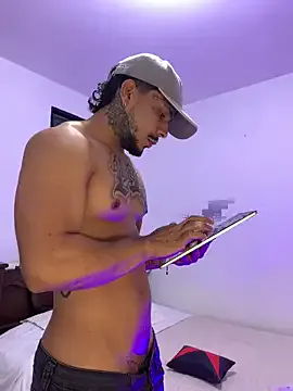 Freechat DeimonOficial on StripChat