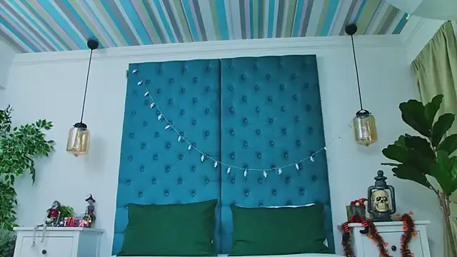 Offline DesireeKeys on StripChat