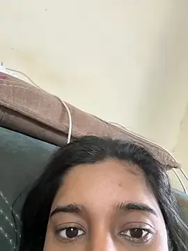 Offline desitease on StripChat