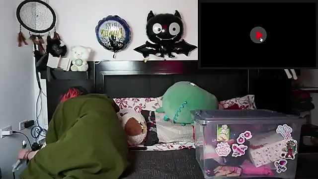 Offline Devil_And_Princess on StripChat