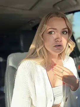 Offline Devill_Angel_ on StripChat