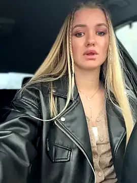 Offline Devill_Angel_ on StripChat