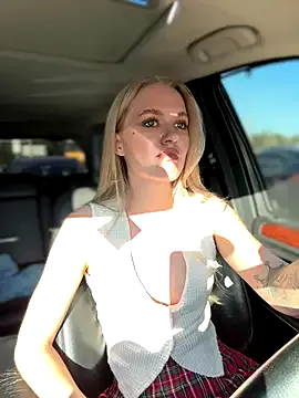 Offline Devill_Angel_ on StripChat