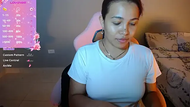 Offline diabliita_ on StripChat