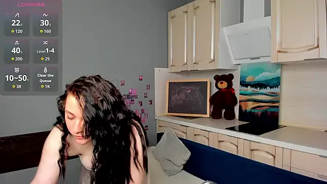 Diana_charon on StripChat