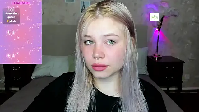 Offline Diana_Dream on StripChat