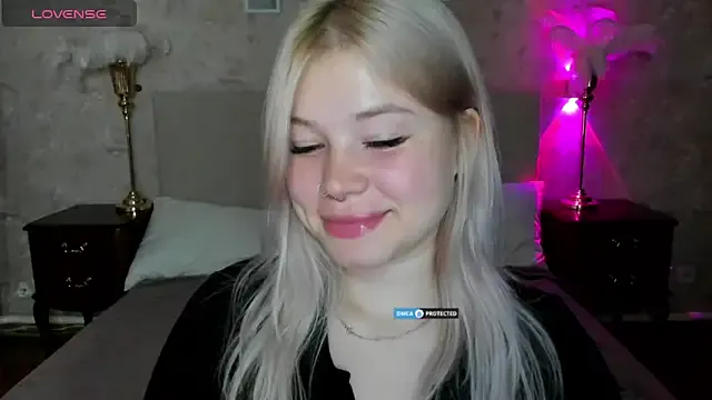 Offline Diana_Dream on StripChat