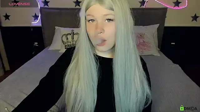 Offline Diana_Dream on StripChat