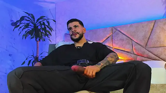 Offline DickGriffith_ on StripChat